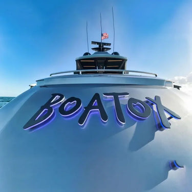 Stern Lighted Name Signs for Yachts & Sailboats