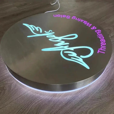 High-quality round LED light boxes with aluminum frames. Ideal for 24/7 outdoor business signage. Weatherproof & vibrant UV printing. Get a quote!